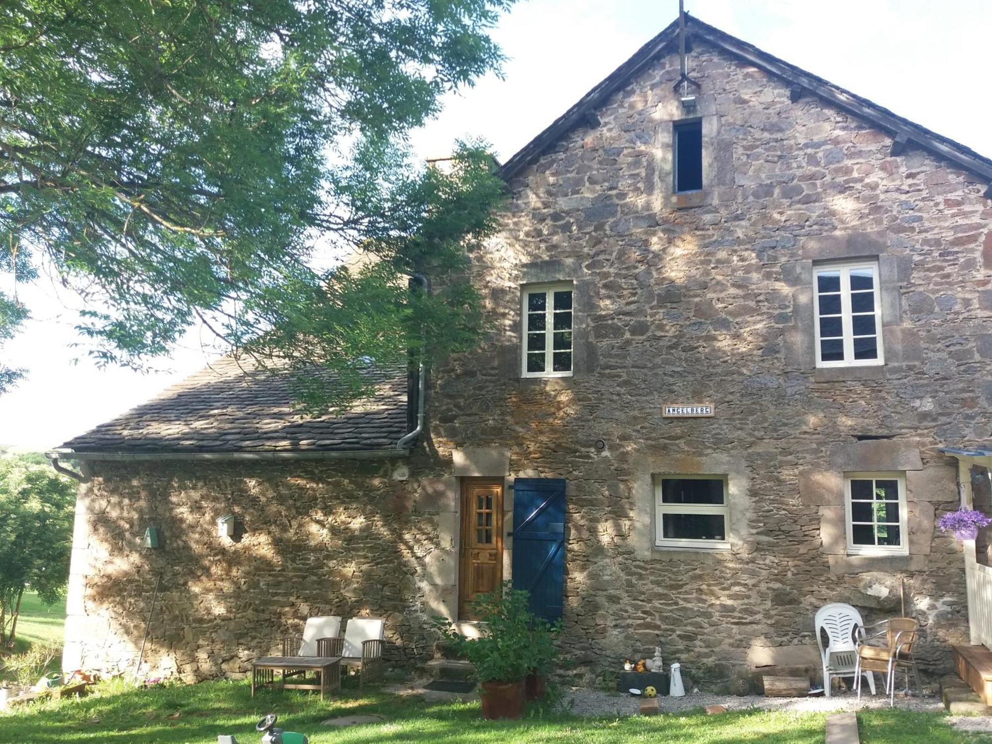 Domaine D'Angel-Berg Hotel Vezins-de-Levezou Exterior photo