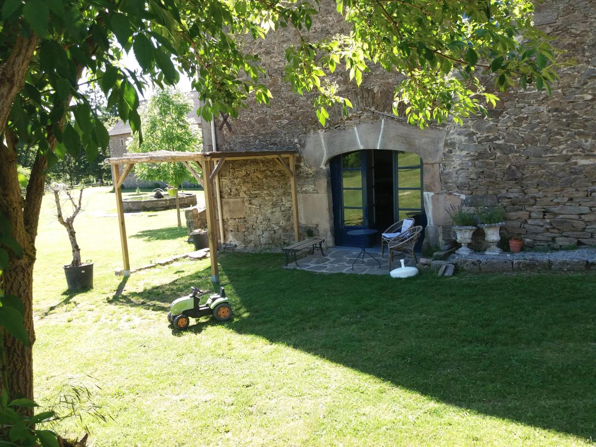 Domaine D'Angel-Berg Hotel Vezins-de-Levezou Exterior photo